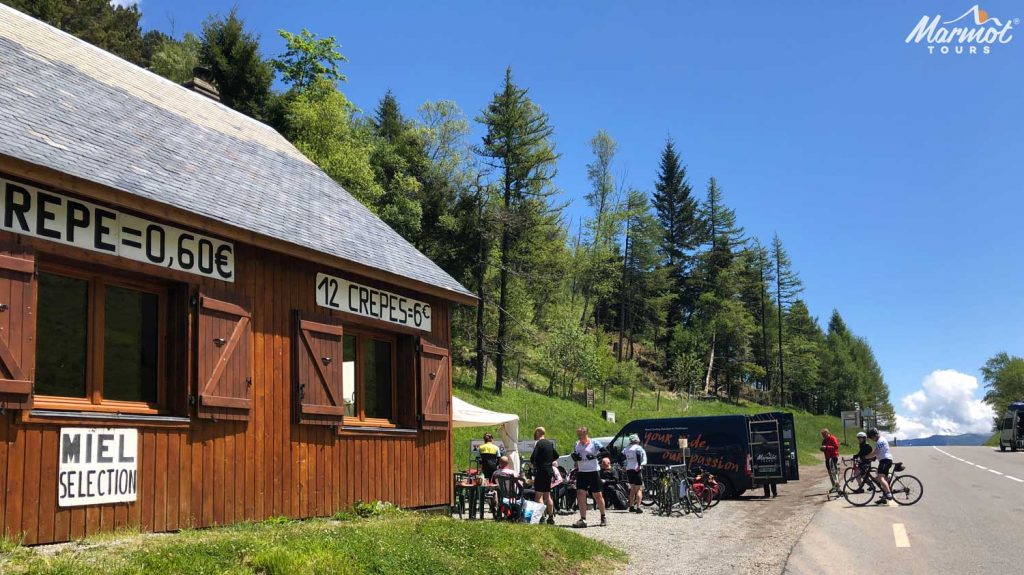 Family run cafe on the Col du Peyresourde